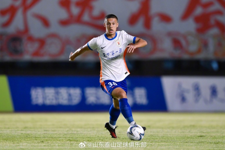 澤卡戴帽+陳蒲李小恒破門 山東泰山客場5-0橫掃廣西恒宸晉級 澤卡戴帽+陳蒲李小恒破門 山東泰山客場5-0橫掃廣西恒宸晉級