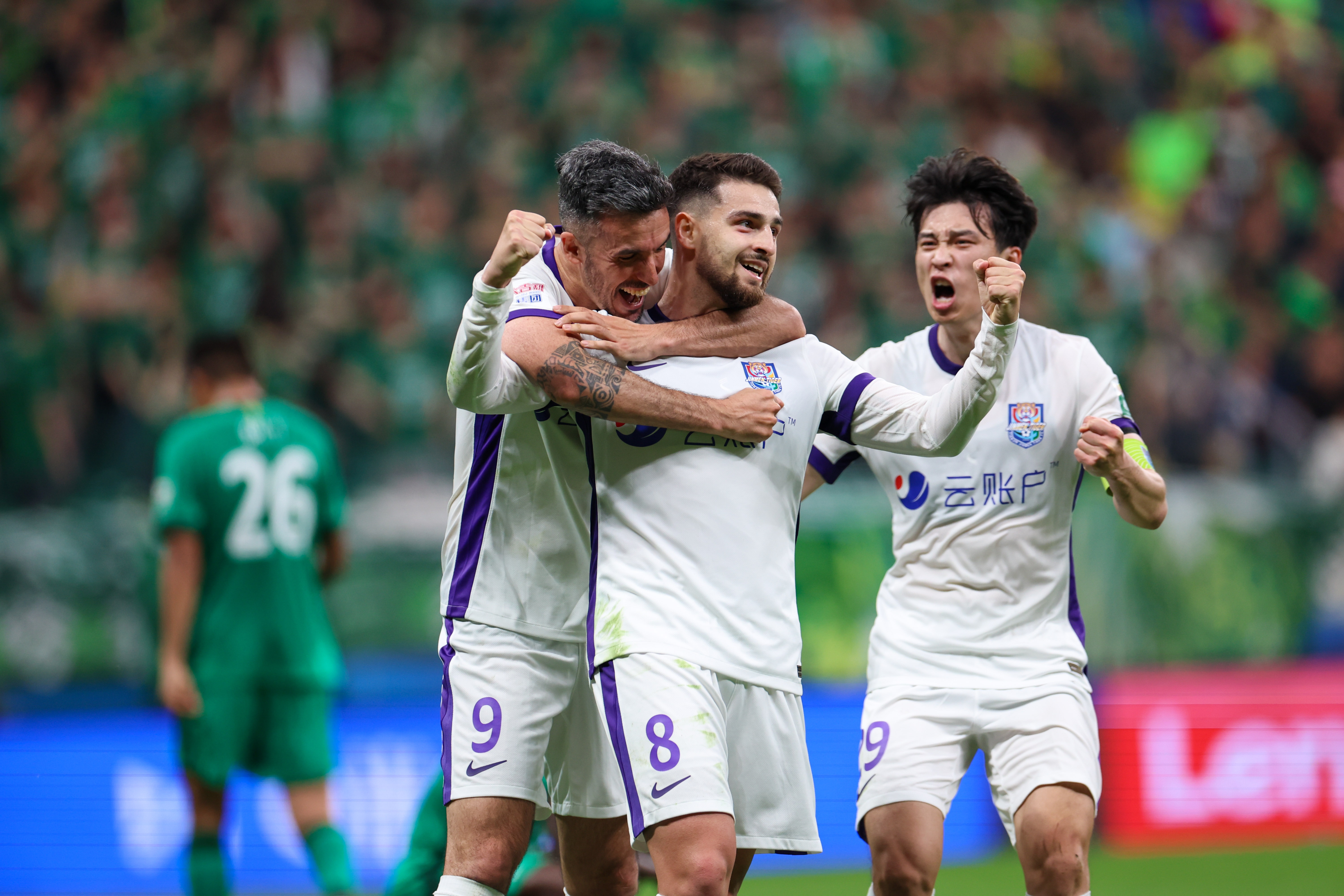 保級六分戰(zhàn)！津門虎三鎮(zhèn)外援對子，后防漏勺成勝負(fù)手