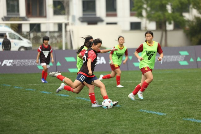 武磊現(xiàn)身上海直擊：Next Gen Drafts中國站8人突圍直通西班牙