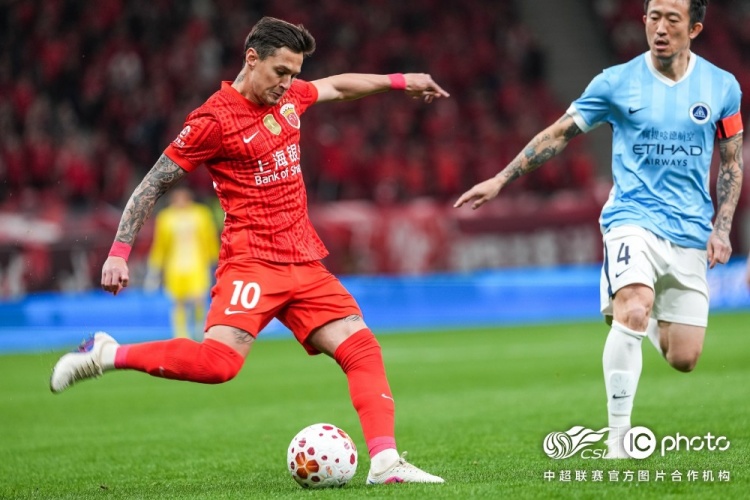 劉祝潤第86分鐘扳平 海港1-1戰(zhàn)平深圳新鵬城