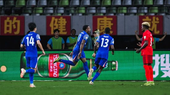 18歲雙星處子球，申花客場3-1梅州緊追蓉城
