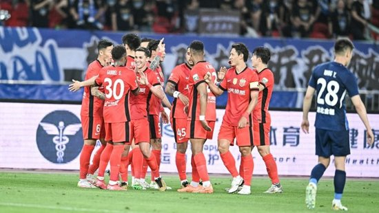 防線中軸盡毀仍客場奏凱 海港2-0三鎮靠的不僅是運氣