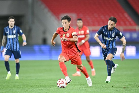 防線中軸盡毀仍客場奏凱 海港2-0三鎮靠的不僅是運氣
