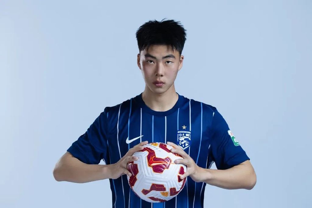 21歲張振陽補時第9分鐘頭球絕平，三鎮4-4國安連追三球