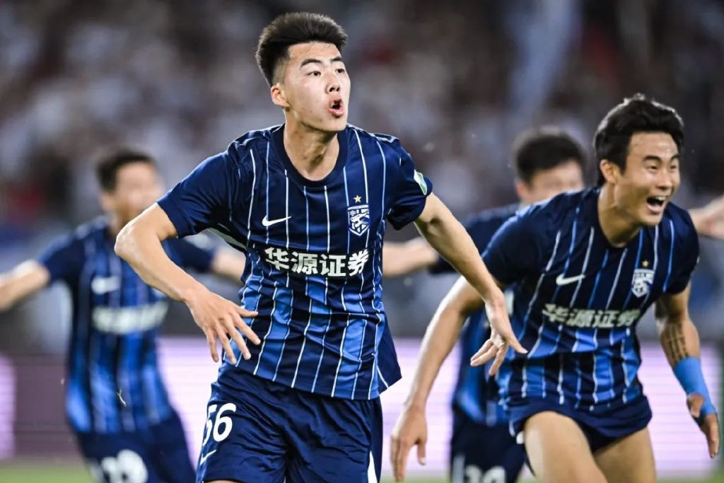 21歲張振陽補時第9分鐘頭球絕平，三鎮4-4國安連追三球