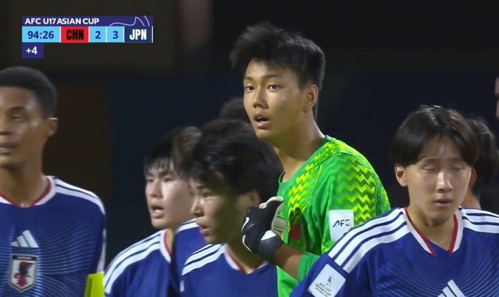 U17亞洲杯決賽：國少補時角球差之毫厘，秦子牛壓上趙松源頭槌遭神撲