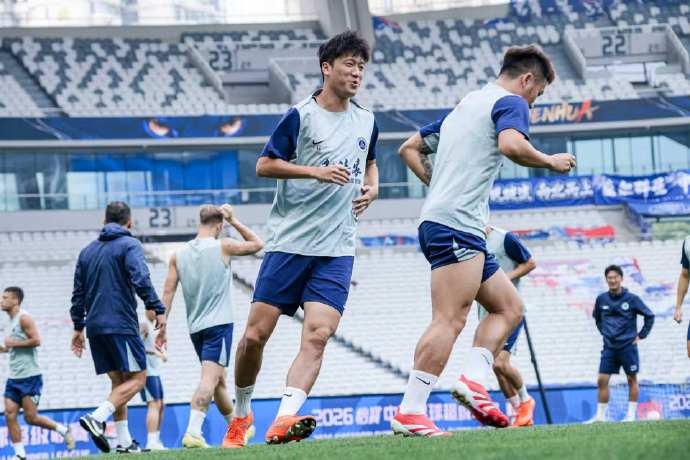北京國安賽前24小時完成上海備戰