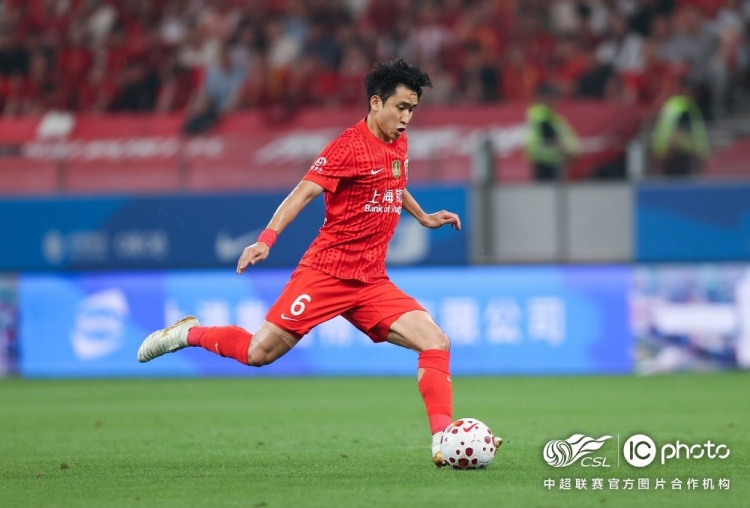 萊昂納多破門難救主 海港主場1-1憾平津門虎