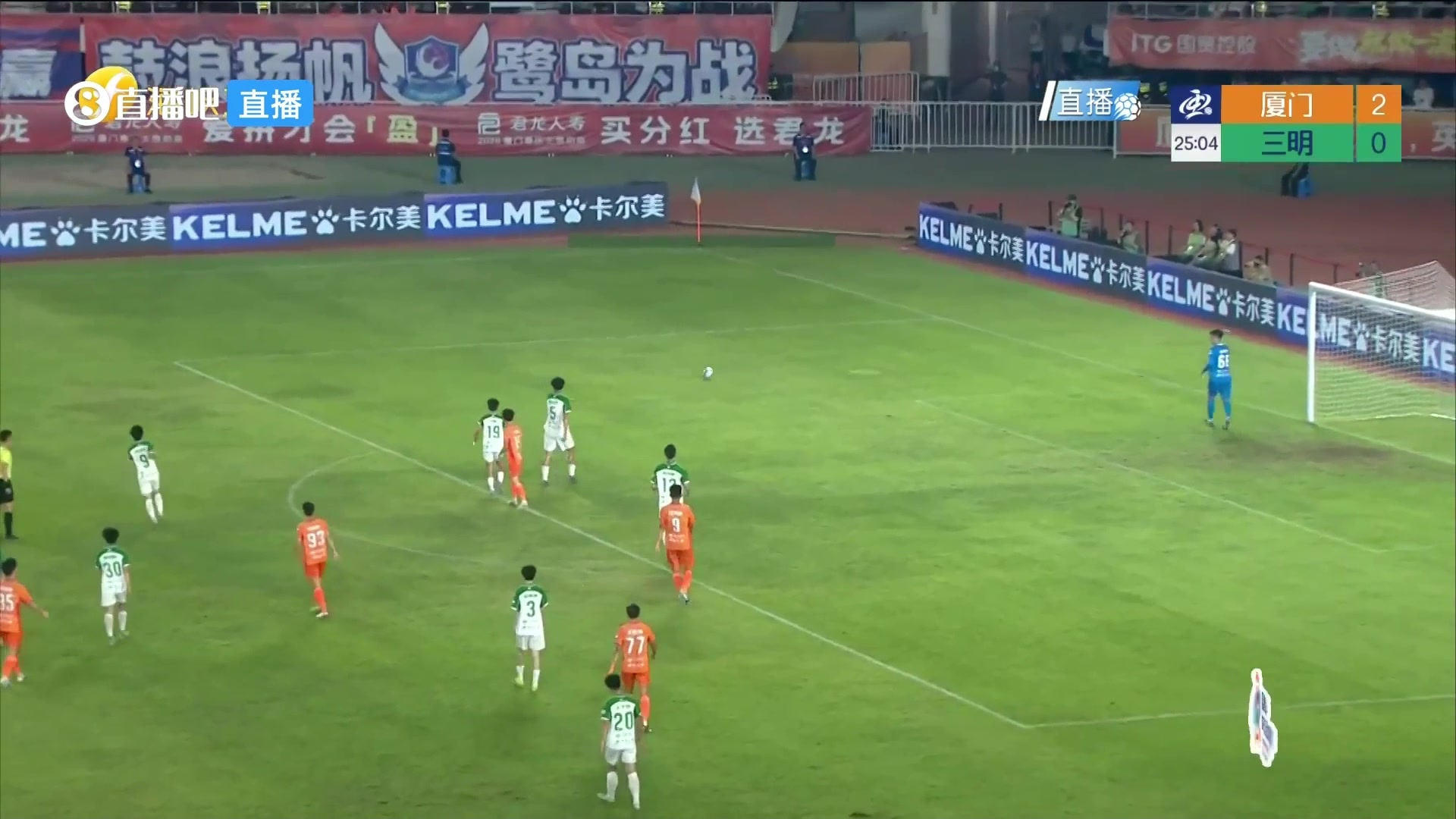 登頂射手榜！江澤源頭球破門，廈門隊3-0領先了！