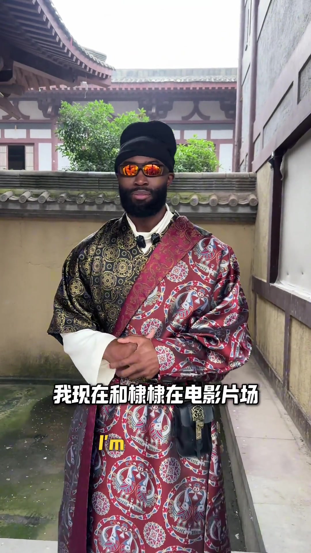 杰倫·布朗橫店古裝探班王鶴棣：祝《將門獨后》收視長虹